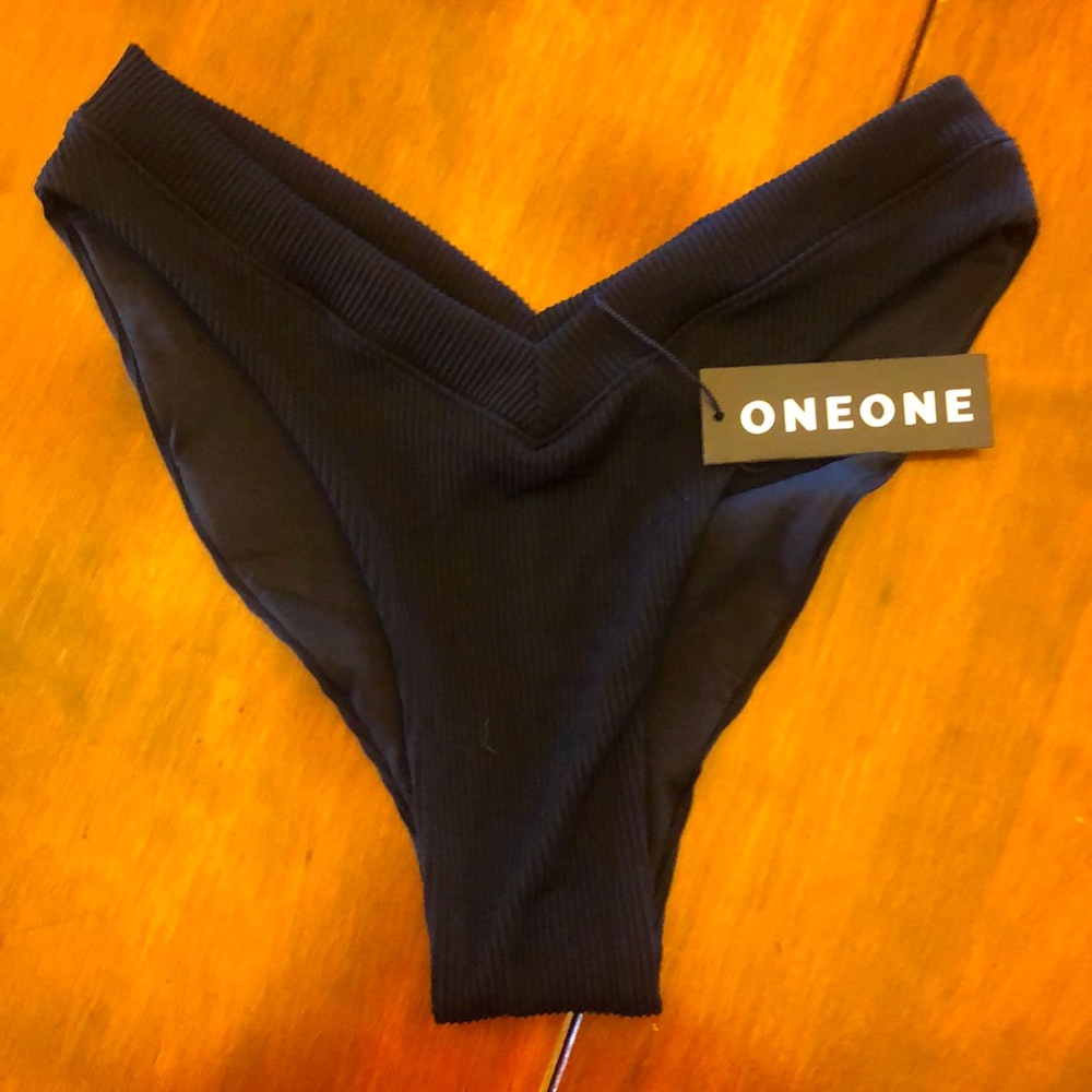 OneOne Black Swim Bottoms NWT